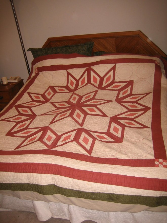 Quilt made by Deloris Pickens